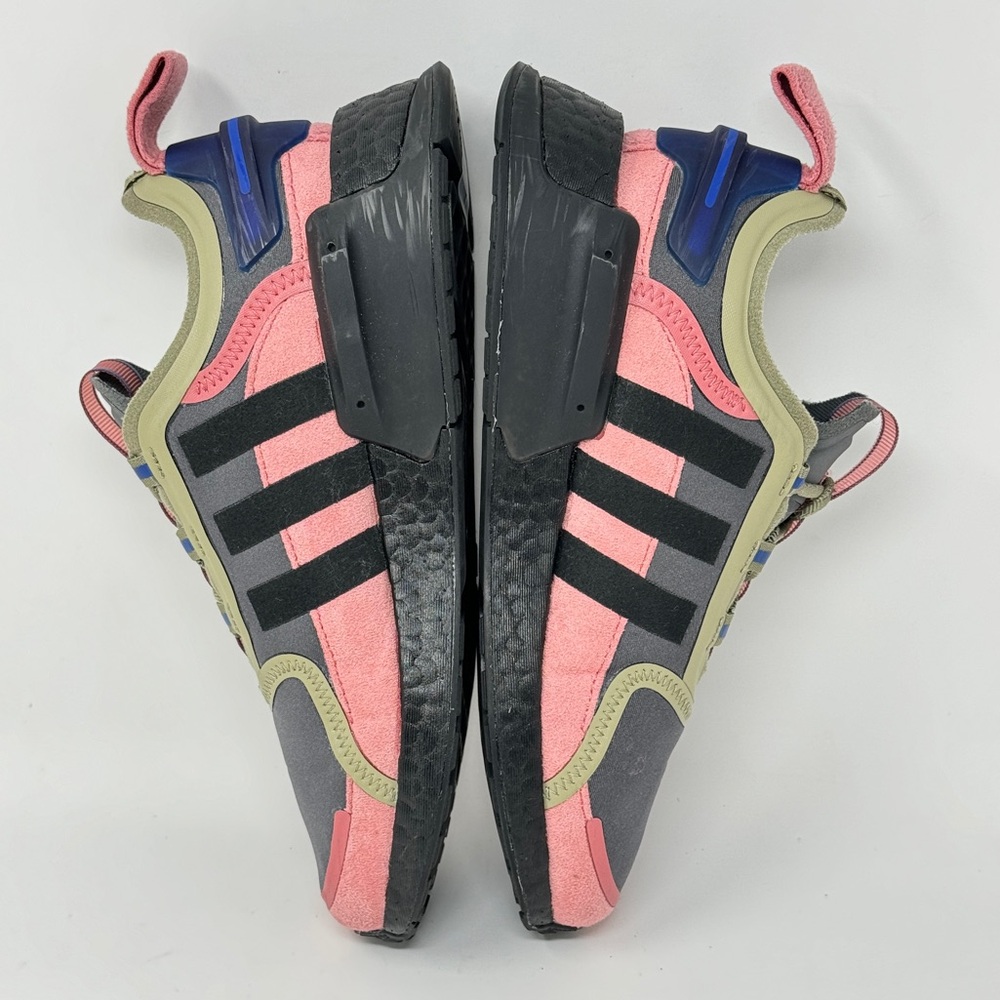Adidas Originals NMD_V3 "Grey Five/Core Black/Wonder Red" Shoe Women's 7 - Picture 7 of 8